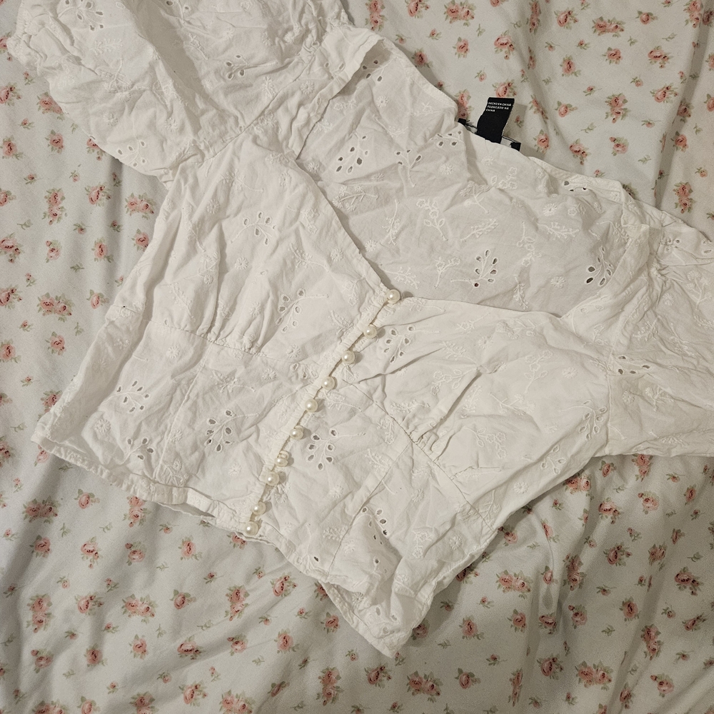 Forever 21 Floral Embroidered Top